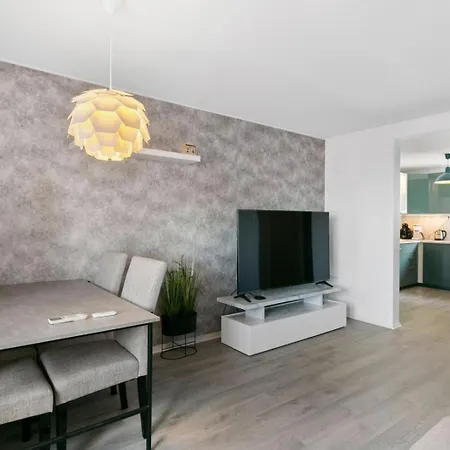 Aksla *